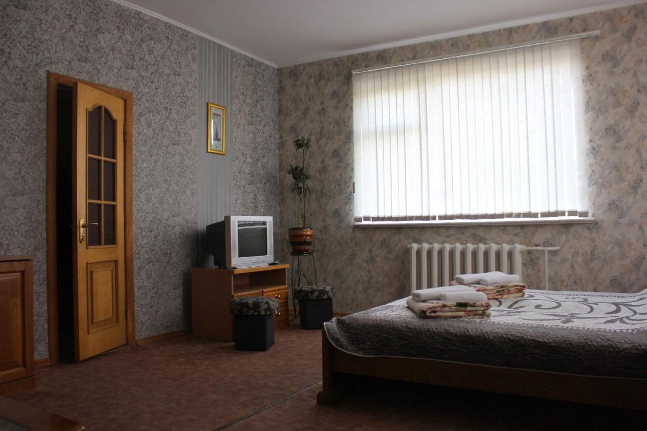 Bed and Breakfast Zolota Pidkova à Kovelʼ Extérieur photo