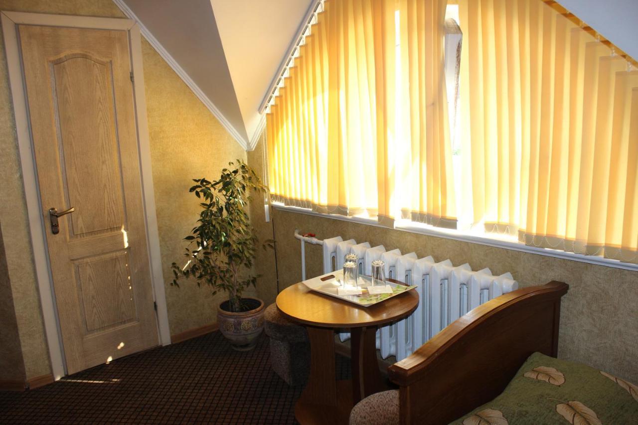 Bed and Breakfast Zolota Pidkova à Kovelʼ Extérieur photo